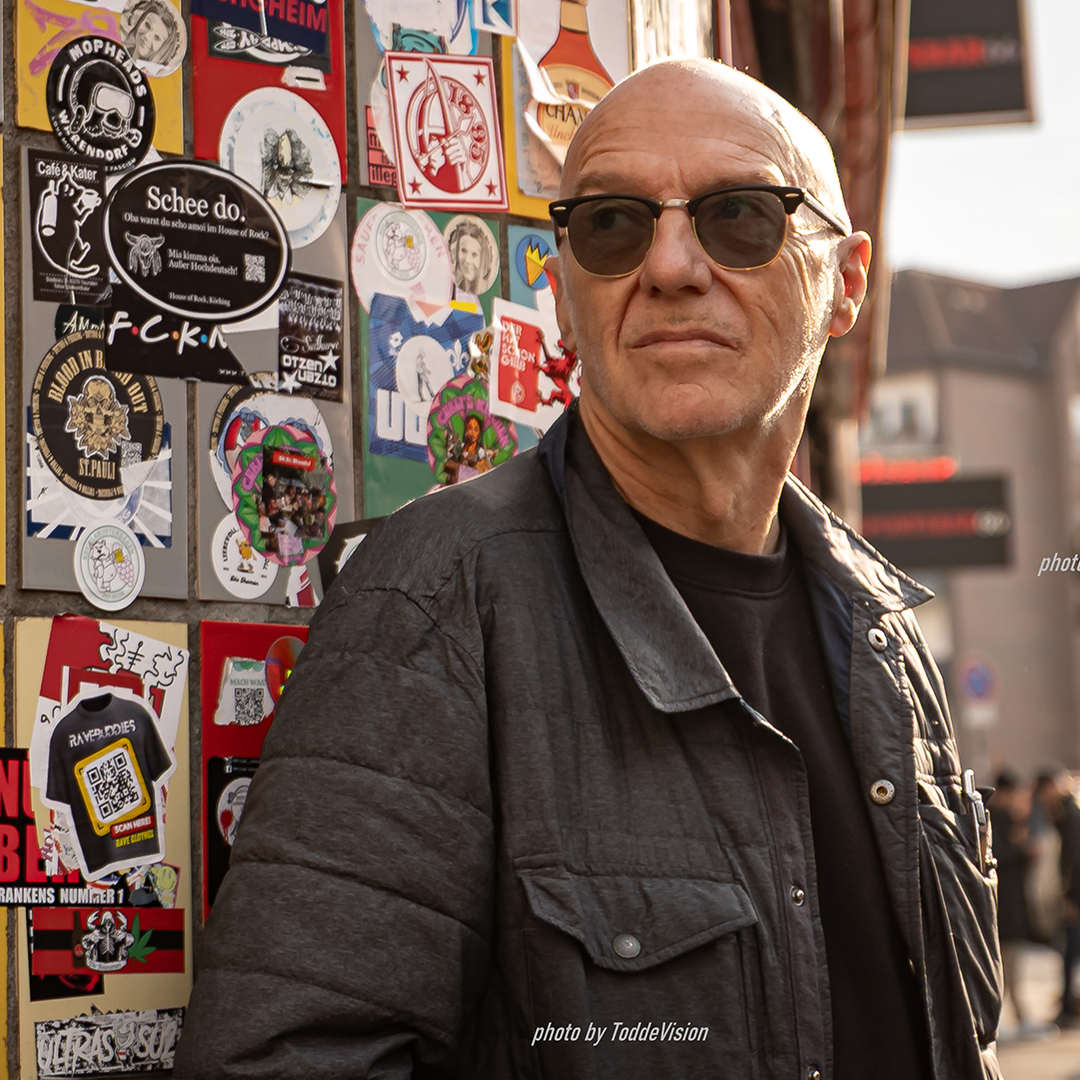 Midge Ure