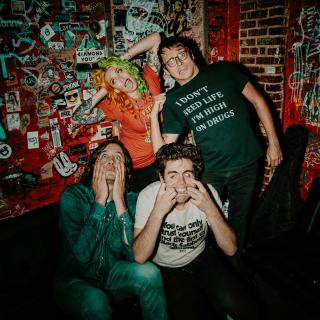 Frankie and the Witch Fingers